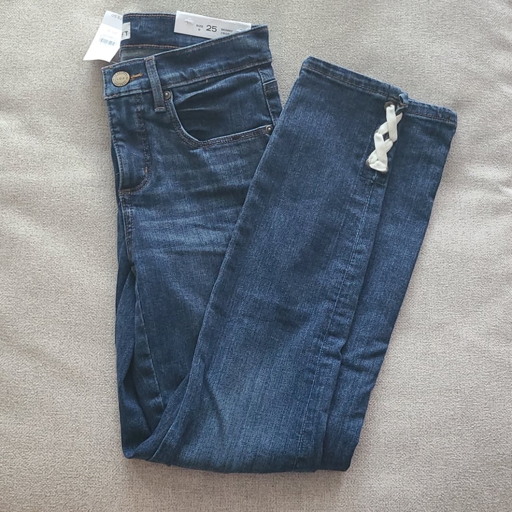 Loft Crop with details!